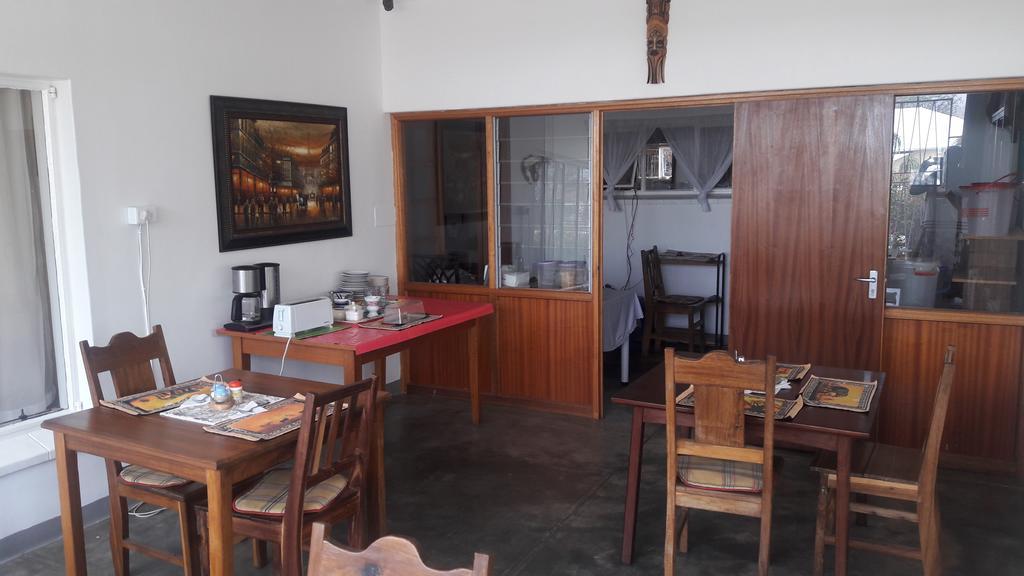 Guesthouse Villa Nina Окаханджа Экстерьер фото