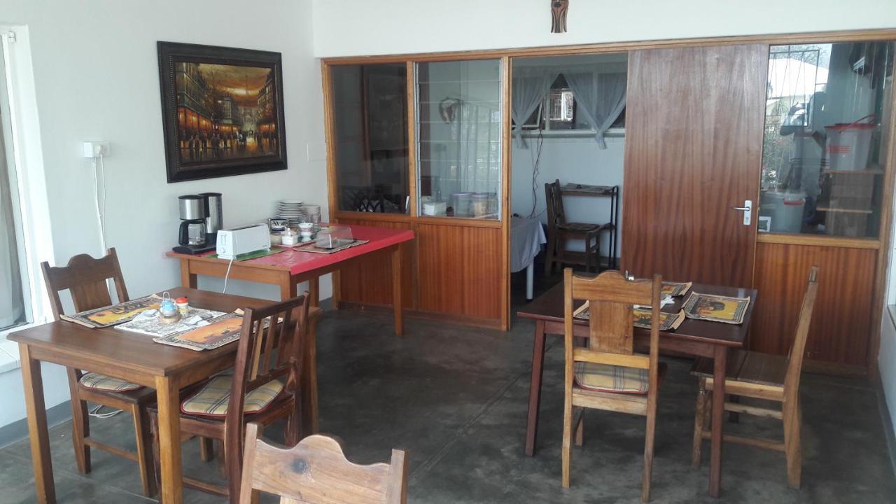 Guesthouse Villa Nina Окаханджа Экстерьер фото