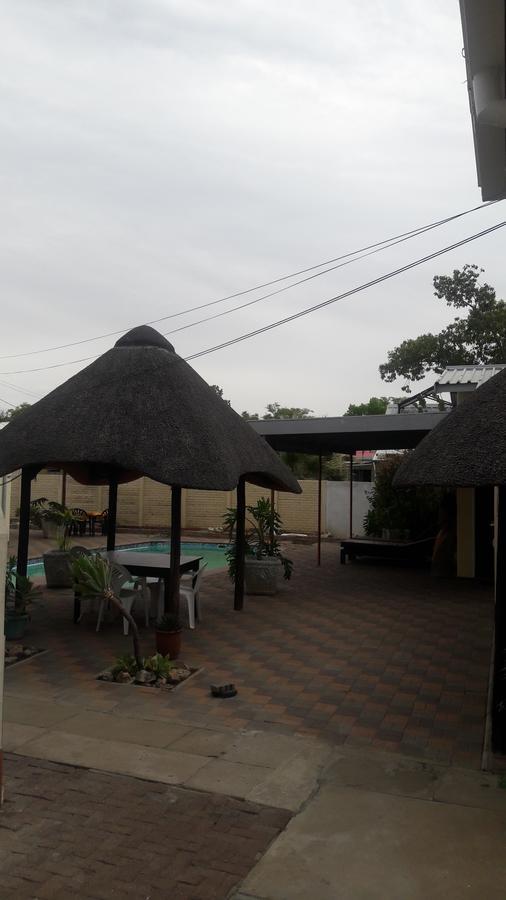 Guesthouse Villa Nina Окаханджа Экстерьер фото