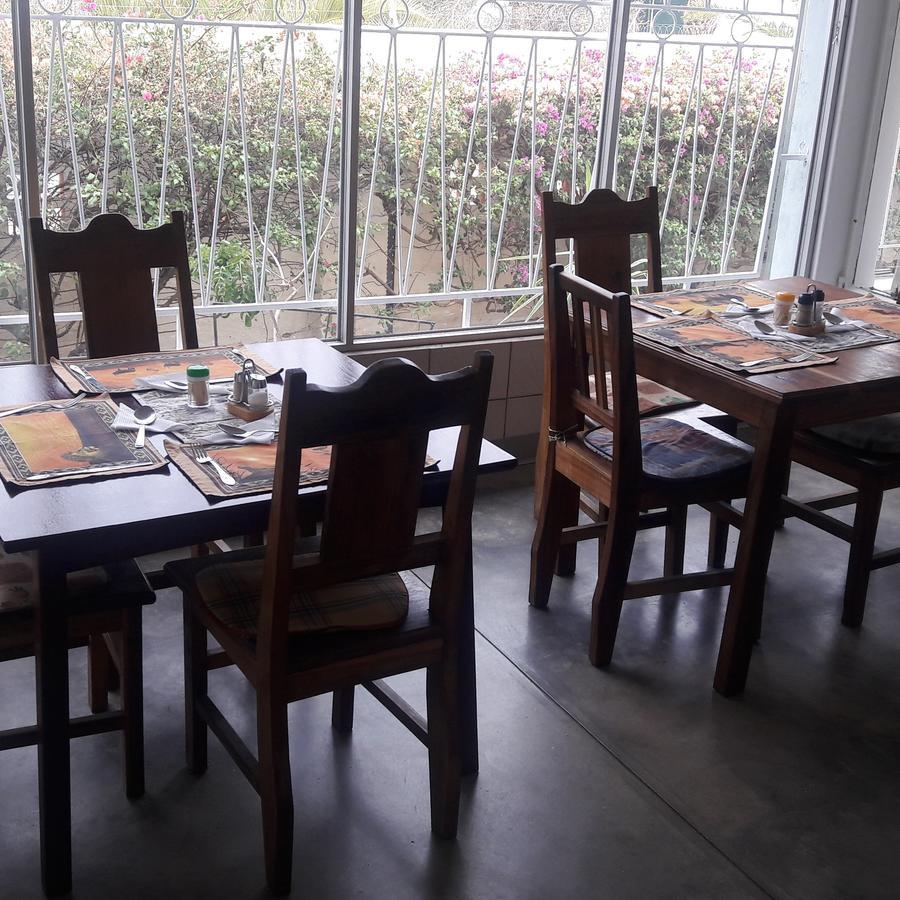 Guesthouse Villa Nina Окаханджа Экстерьер фото
